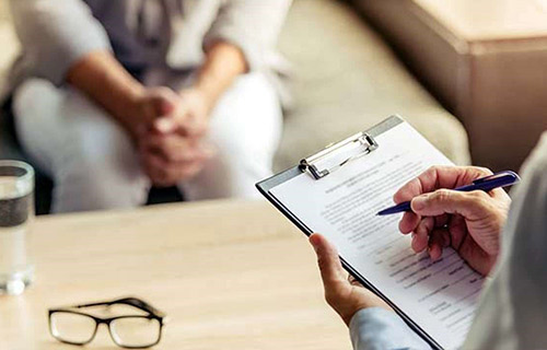 نقش اعتماد و ارتباط سالم در موفقیت مشاوره