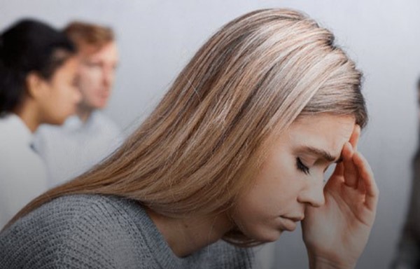 علائم اختلال اضطراب اجتماعی در نوجوانان