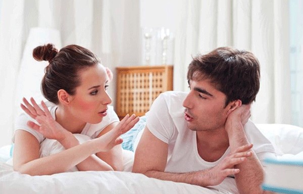 چرا بعضی همسرها مرزهای شخصی را رعایت نمیکنند؟